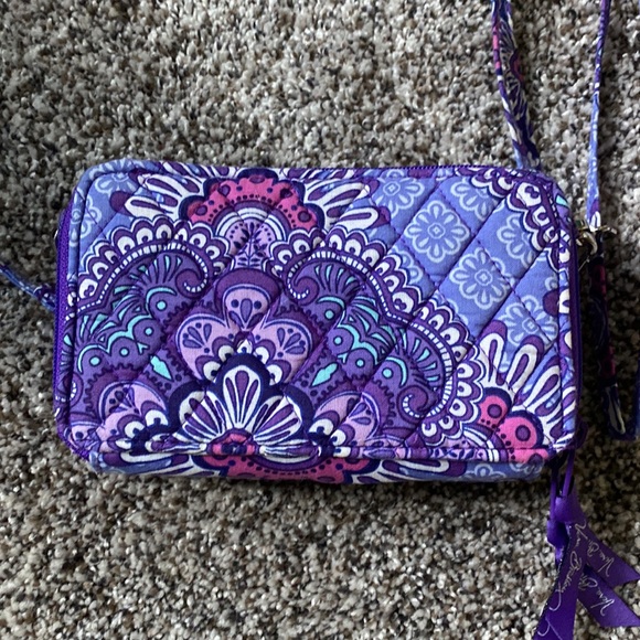 💜💜 Very Bradley Crossbody Purse - Picture 5 of 10